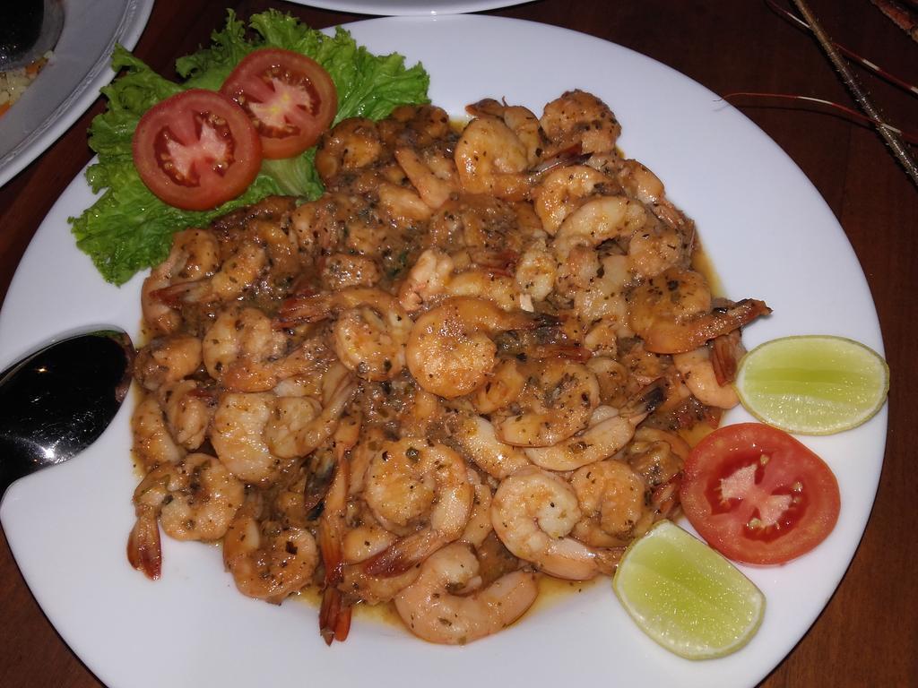 Chillenjoy Cabanas & Restaurant Tangalle Exterior photo